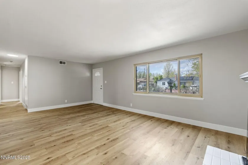 1365 Prospect, Sparks, Nevada 89431, 3 Bedrooms Bedrooms, ,2 BathroomsBathrooms,Residential,Residential,Prospect,250055995