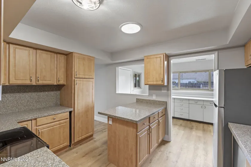 1365 Prospect, Sparks, Nevada 89431, 3 Bedrooms Bedrooms, ,2 BathroomsBathrooms,Residential,Residential,Prospect,250055995