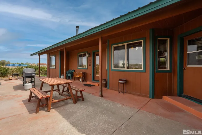 6811 Reno, Fallon, Nevada 89406, 3 Bedrooms Bedrooms, ,3 BathroomsBathrooms,Residential,Residential,Reno,250005444