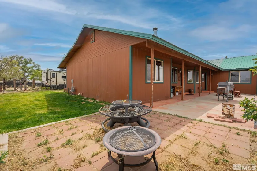 6811 Reno, Fallon, Nevada 89406, 3 Bedrooms Bedrooms, ,3 BathroomsBathrooms,Residential,Residential,Reno,250005444