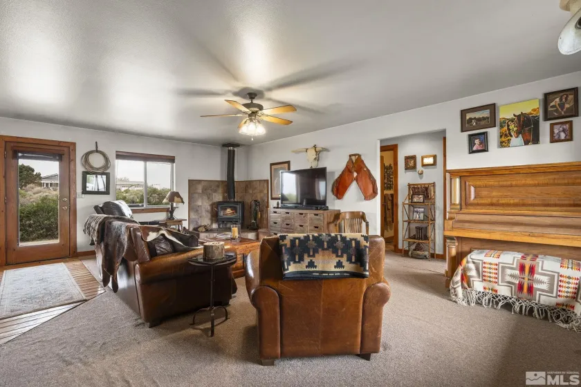 6811 Reno, Fallon, Nevada 89406, 3 Bedrooms Bedrooms, ,3 BathroomsBathrooms,Residential,Residential,Reno,250005444