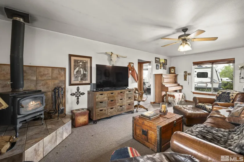 6811 Reno, Fallon, Nevada 89406, 3 Bedrooms Bedrooms, ,3 BathroomsBathrooms,Residential,Residential,Reno,250005444