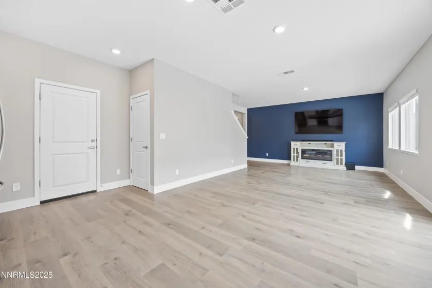 7976 Corundum, Sparks, Nevada 89436, 4 Bedrooms Bedrooms, ,3 BathroomsBathrooms,Residential,Residential,Corundum,250057534 7976 Corundum, Sparks, Nevada 89436, 4 Bedrooms Bedrooms, ,3 BathroomsBathrooms,Residential,Residential,Corundum,250057534