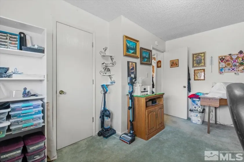 411 Paul, Yerington, Nevada 89447, 2 Bedrooms Bedrooms, ,1 BathroomBathrooms,Residential,Residential,Paul,250004770