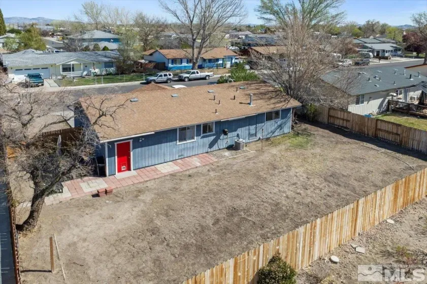 411 Paul, Yerington, Nevada 89447, 2 Bedrooms Bedrooms, ,1 BathroomBathrooms,Residential,Residential,Paul,250004770