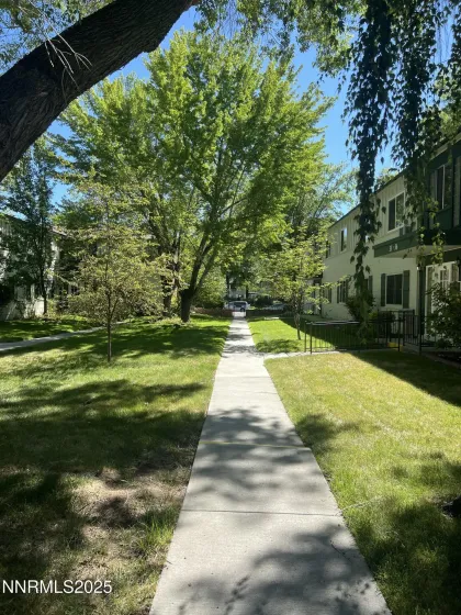 1945 4th, Sparks, Nevada 89431, 2 Bedrooms Bedrooms, ,1 BathroomBathrooms,Residential,Residential,4th,250057542