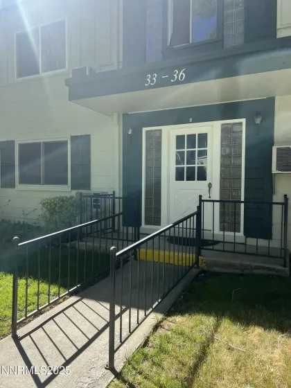 1945 4th, Sparks, Nevada 89431, 2 Bedrooms Bedrooms, ,1 BathroomBathrooms,Residential,Residential,4th,250057542