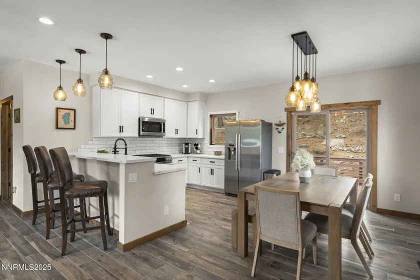 984 Tyner, Incline Village, Nevada 89451, 4 Bedrooms Bedrooms, ,3 BathroomsBathrooms,Residential,Residential,Tyner,250057541