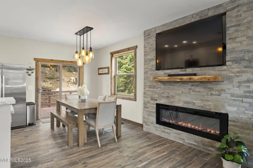 984 Tyner, Incline Village, Nevada 89451, 4 Bedrooms Bedrooms, ,3 BathroomsBathrooms,Residential,Residential,Tyner,250057541