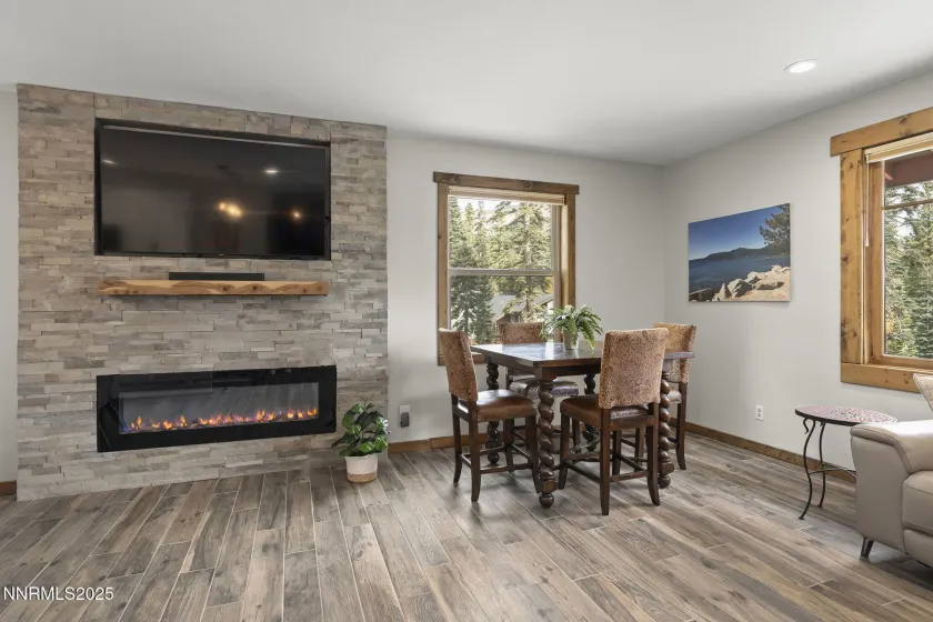 984 Tyner, Incline Village, Nevada 89451, 4 Bedrooms Bedrooms, ,3 BathroomsBathrooms,Residential,Residential,Tyner,250057541