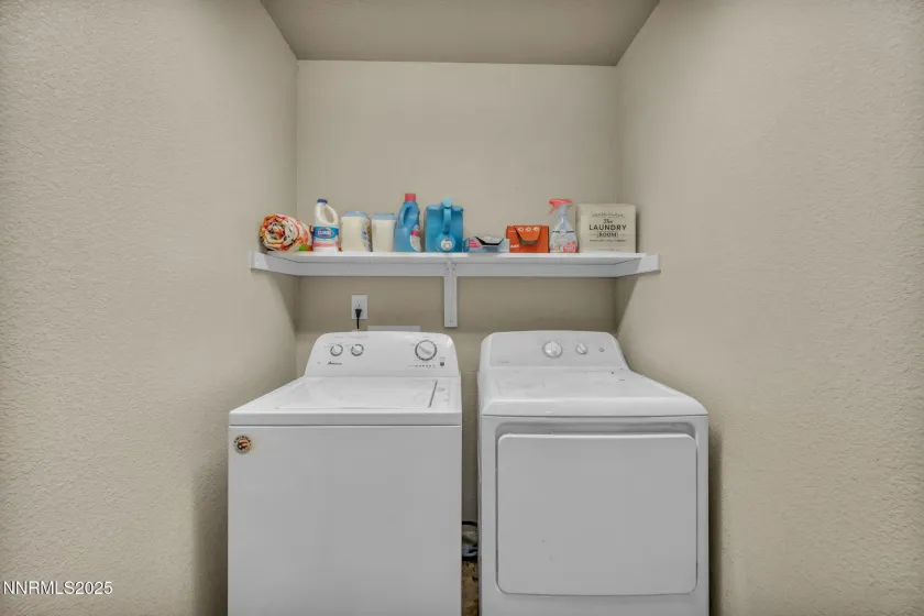 279 Granite, Dayton, Nevada 89403, 4 Bedrooms Bedrooms, ,3 BathroomsBathrooms,Residential,Residential,Granite,250057543