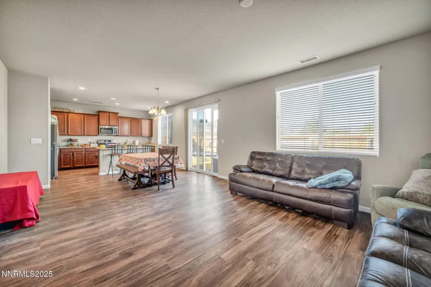 279 Granite, Dayton, Nevada 89403, 4 Bedrooms Bedrooms, ,3 BathroomsBathrooms,Residential,Residential,Granite,250057543