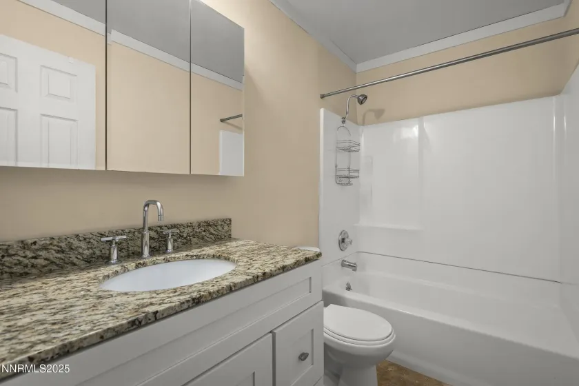 989 Tahoe, Incline Village, Nevada 89451, 3 Bedrooms Bedrooms, ,2 BathroomsBathrooms,Residential,Residential,Tahoe,250057545