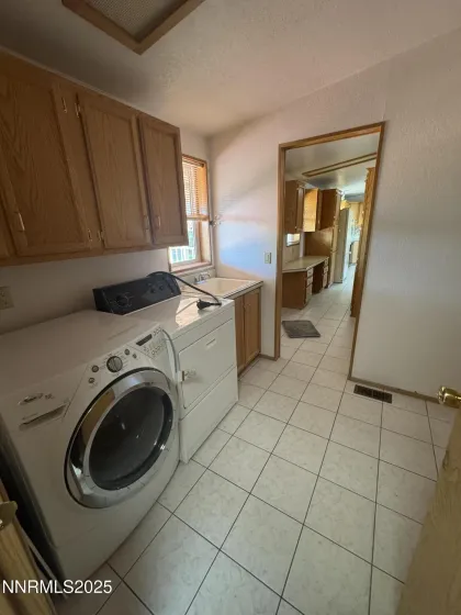 3255 Upper Valley, Lovelock, Nevada 89419, 3 Bedrooms Bedrooms, ,2 BathroomsBathrooms,Residential,Residential,Upper Valley,250057548