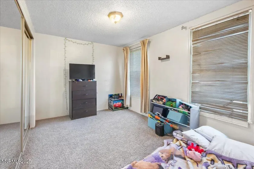 848 Rock, Sparks, Nevada 89431, 4 Bedrooms Bedrooms, ,2 BathroomsBathrooms,Residential,Residential,Rock,250057551