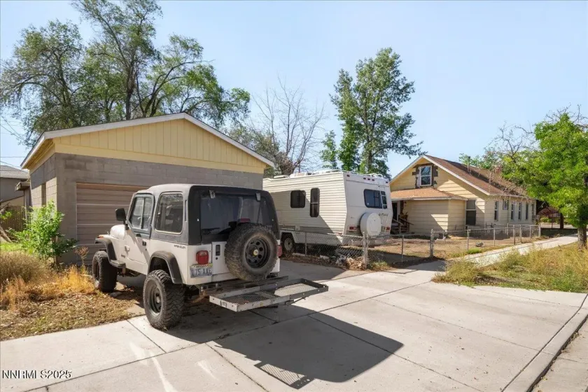 848 Rock, Sparks, Nevada 89431, 4 Bedrooms Bedrooms, ,2 BathroomsBathrooms,Residential,Residential,Rock,250057551