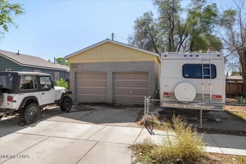 848 Rock, Sparks, Nevada 89431, 4 Bedrooms Bedrooms, ,2 BathroomsBathrooms,Residential,Residential,Rock,250057551