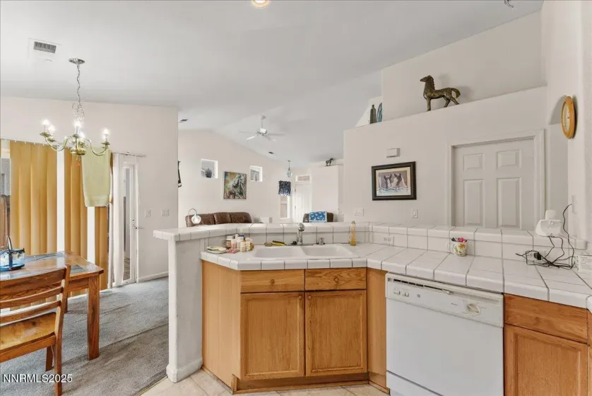 1885 San Lorenzo, Reno, Nevada 89521, 3 Bedrooms Bedrooms, ,2 BathroomsBathrooms,Residential,Residential,San Lorenzo,250057558