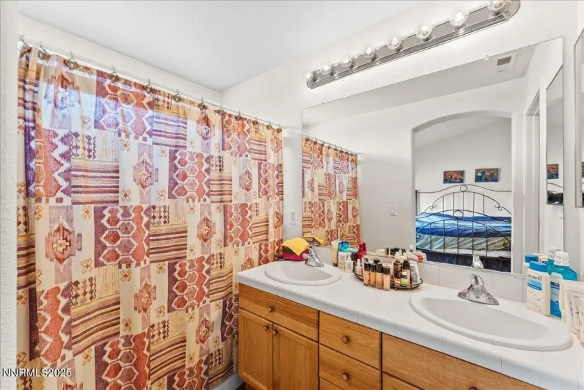 1885 San Lorenzo, Reno, Nevada 89521, 3 Bedrooms Bedrooms, ,2 BathroomsBathrooms,Residential,Residential,San Lorenzo,250057558