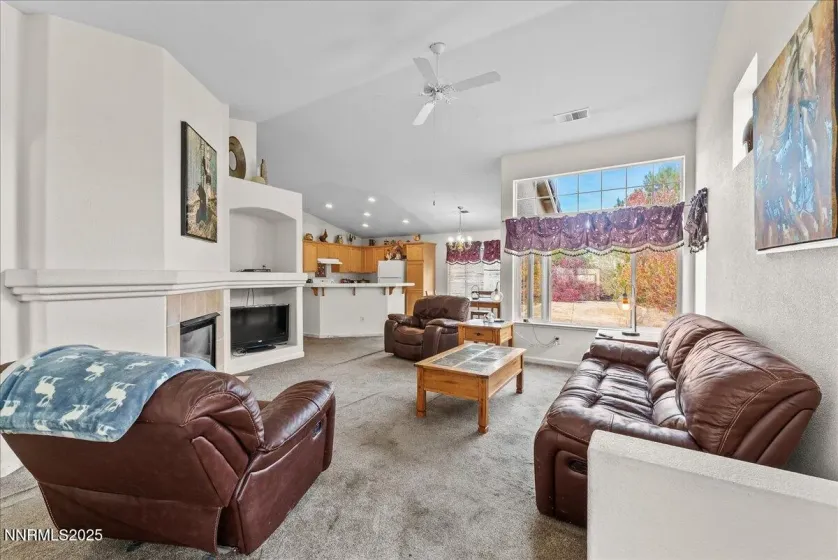 1885 San Lorenzo, Reno, Nevada 89521, 3 Bedrooms Bedrooms, ,2 BathroomsBathrooms,Residential,Residential,San Lorenzo,250057558