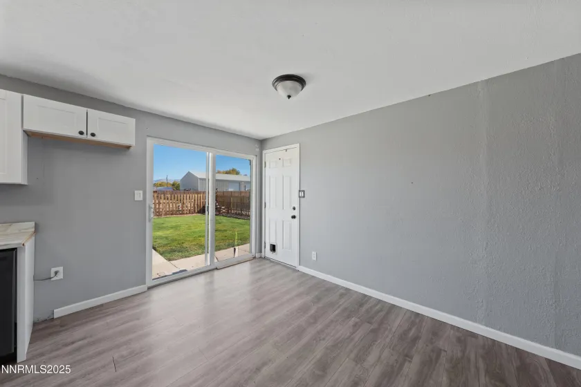 889 Tillman, Gardnerville, Nevada 89460, 3 Bedrooms Bedrooms, ,2 BathroomsBathrooms,Residential,Residential,Tillman,250057561