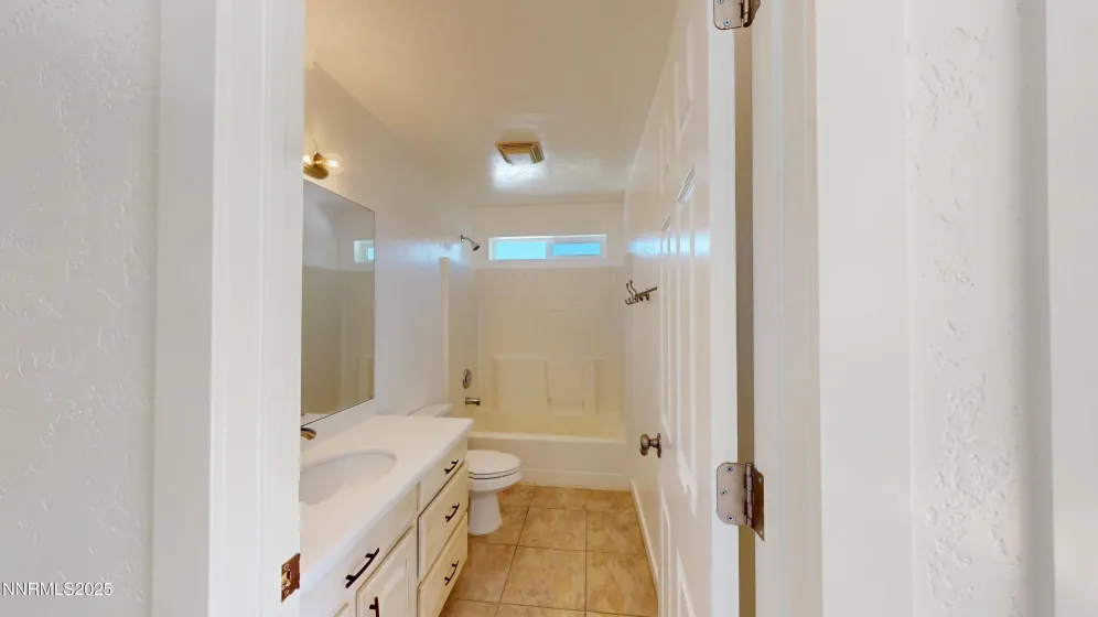 5550 Patrician, Winnemucca, Nevada 89445, 5 Bedrooms Bedrooms, ,3 BathroomsBathrooms,Residential,Residential,Patrician,250057564