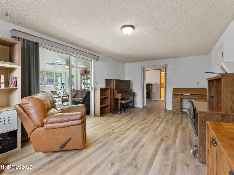 13840 Chamy, Reno, Nevada 89521, 3 Bedrooms Bedrooms, ,2 BathroomsBathrooms,Residential,Residential,Chamy,250057566