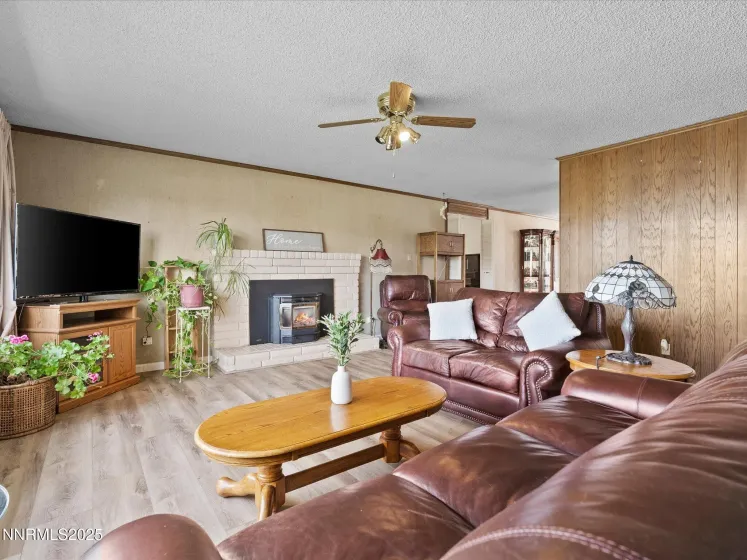 13840 Chamy, Reno, Nevada 89521, 3 Bedrooms Bedrooms, ,2 BathroomsBathrooms,Residential,Residential,Chamy,250057566