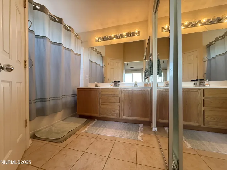 1208 Bodega, Sparks, Nevada 89436, 4 Bedrooms Bedrooms, ,3 BathroomsBathrooms,Residential,Residential,Bodega,250057568