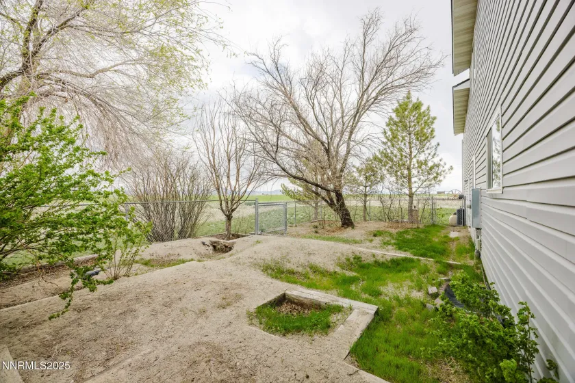 610 & 612 County Road 101, Eureka, Nevada 89316, ,Residential Income,Residential,County Road 101,250005464