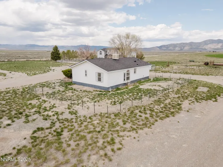 610 & 612 County Road 101, Eureka, Nevada 89316, ,Residential Income,Residential,County Road 101,250005464