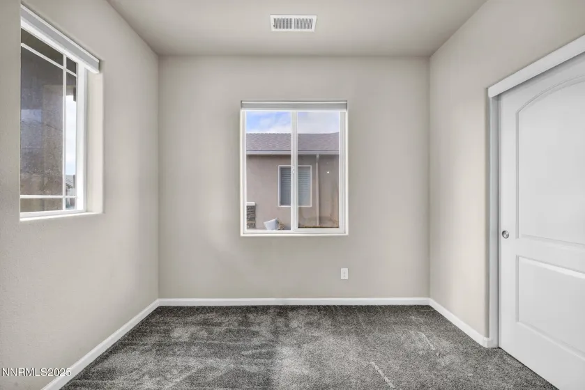 180 Walnut, Fernley, Nevada 89408, 4 Bedrooms Bedrooms, ,3 BathroomsBathrooms,Residential,Residential,Walnut,250055060