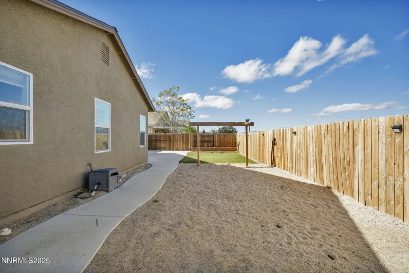 180 Walnut, Fernley, Nevada 89408, 4 Bedrooms Bedrooms, ,3 BathroomsBathrooms,Residential,Residential,Walnut,250055060