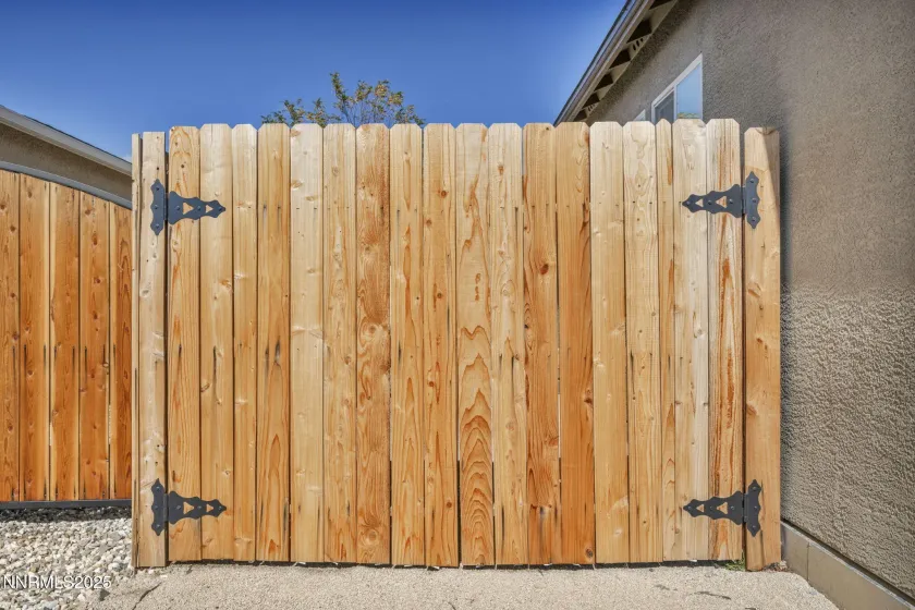 180 Walnut, Fernley, Nevada 89408, 4 Bedrooms Bedrooms, ,3 BathroomsBathrooms,Residential,Residential,Walnut,250055060