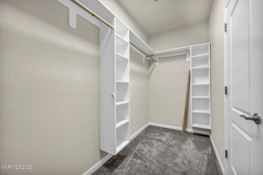 180 Walnut, Fernley, Nevada 89408, 4 Bedrooms Bedrooms, ,3 BathroomsBathrooms,Residential,Residential,Walnut,250055060