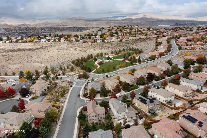 5148 Komatite, Sparks, Nevada 89436, 5 Bedrooms Bedrooms, ,4 BathroomsBathrooms,Residential,Residential,Komatite,250057582