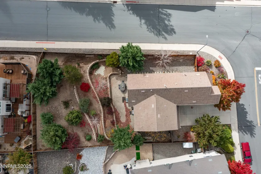 5148 Komatite, Sparks, Nevada 89436, 5 Bedrooms Bedrooms, ,4 BathroomsBathrooms,Residential,Residential,Komatite,250057582