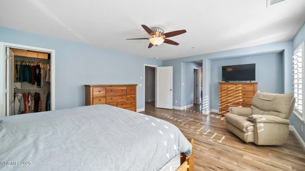 5148 Komatite, Sparks, Nevada 89436, 5 Bedrooms Bedrooms, ,4 BathroomsBathrooms,Residential,Residential,Komatite,250057582