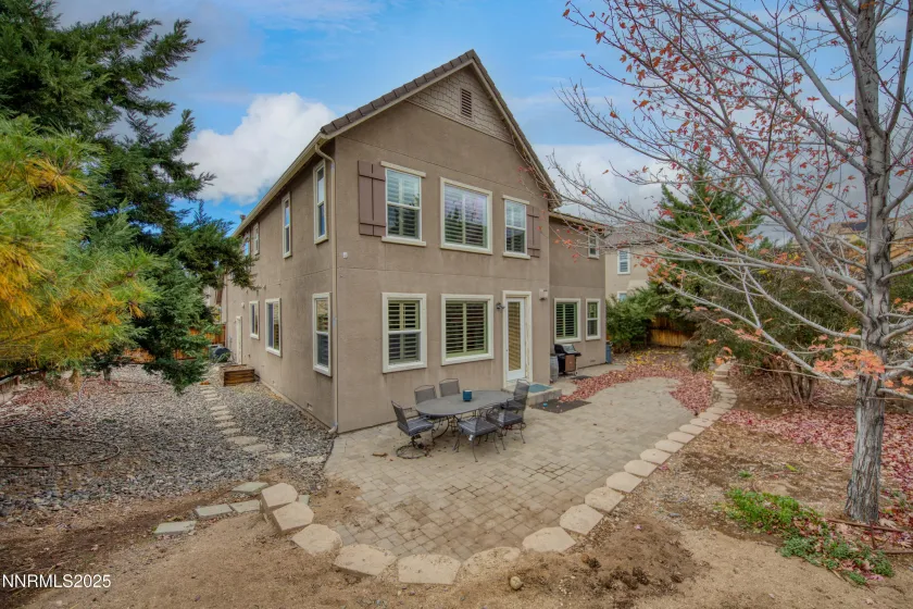 5148 Komatite, Sparks, Nevada 89436, 5 Bedrooms Bedrooms, ,4 BathroomsBathrooms,Residential,Residential,Komatite,250057582