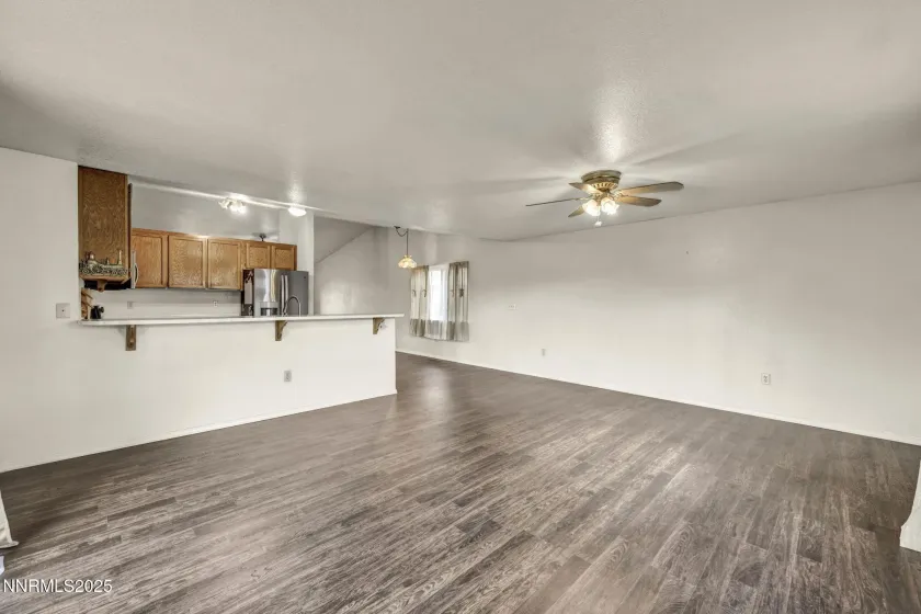 2441 Carriage Crest, Carson City, Nevada 89706, 3 Bedrooms Bedrooms, ,2 BathroomsBathrooms,Residential,Residential,Carriage Crest,250057593