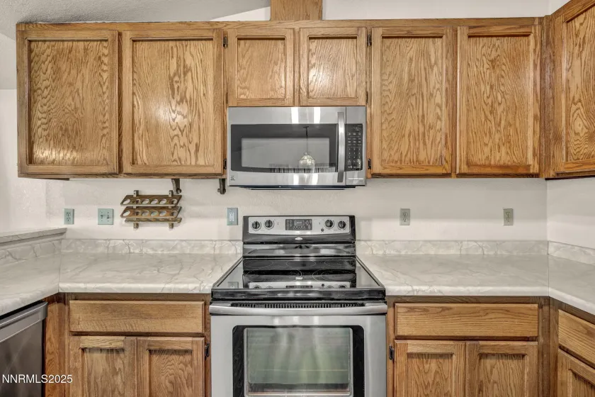 2441 Carriage Crest, Carson City, Nevada 89706, 3 Bedrooms Bedrooms, ,2 BathroomsBathrooms,Residential,Residential,Carriage Crest,250057593