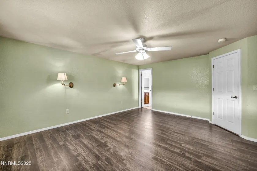 2441 Carriage Crest, Carson City, Nevada 89706, 3 Bedrooms Bedrooms, ,2 BathroomsBathrooms,Residential,Residential,Carriage Crest,250057593