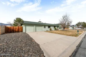 450 Marsh, Carson City, Nevada 89701, 3 Bedrooms Bedrooms, ,3 BathroomsBathrooms,Residential,Residential,Marsh,250057588