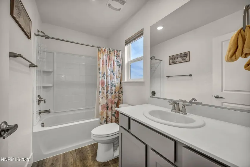 1874 Amazonite, Sparks, Nevada 89436, 3 Bedrooms Bedrooms, ,3 BathroomsBathrooms,Residential,Residential,Amazonite,250057596 1874 Amazonite, Sparks, Nevada 89436, 3 Bedrooms Bedrooms, ,3 BathroomsBathrooms,Residential,Residential,Amazonite,250057596