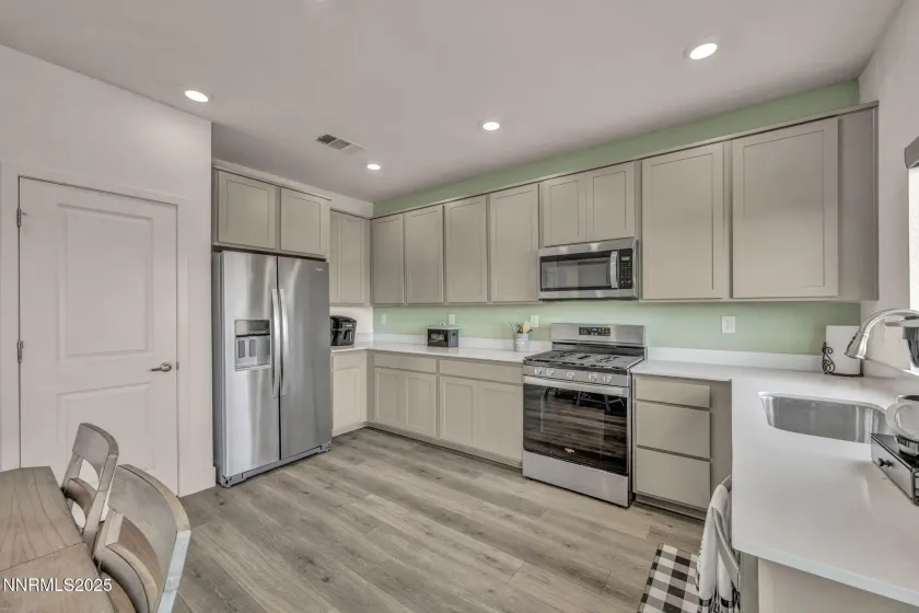 1874 Amazonite, Sparks, Nevada 89436, 3 Bedrooms Bedrooms, ,3 BathroomsBathrooms,Residential,Residential,Amazonite,250057596 1874 Amazonite, Sparks, Nevada 89436, 3 Bedrooms Bedrooms, ,3 BathroomsBathrooms,Residential,Residential,Amazonite,250057596