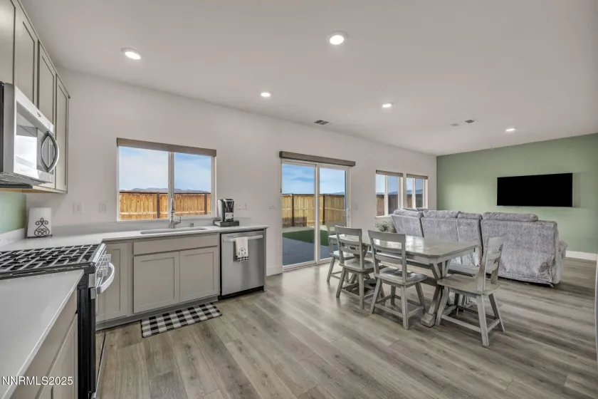 1874 Amazonite, Sparks, Nevada 89436, 3 Bedrooms Bedrooms, ,3 BathroomsBathrooms,Residential,Residential,Amazonite,250057596 1874 Amazonite, Sparks, Nevada 89436, 3 Bedrooms Bedrooms, ,3 BathroomsBathrooms,Residential,Residential,Amazonite,250057596