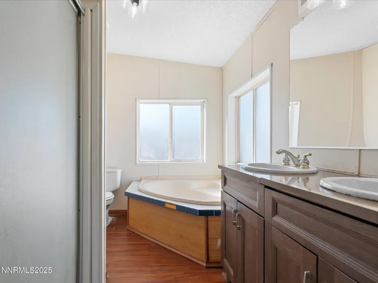 871 Jennys, Fernley, Nevada 89408, 4 Bedrooms Bedrooms, ,2 BathroomsBathrooms,Residential,Residential,Jennys,250057601