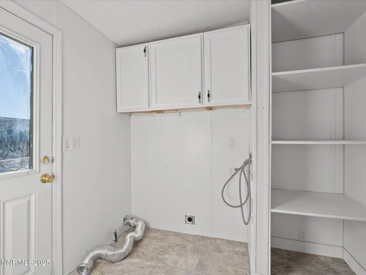 871 Jennys, Fernley, Nevada 89408, 4 Bedrooms Bedrooms, ,2 BathroomsBathrooms,Residential,Residential,Jennys,250057601