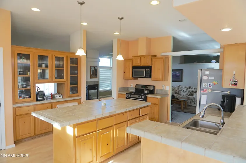 2561 Eastside, Gardnerville, Nevada 89410, 3 Bedrooms Bedrooms, ,2 BathroomsBathrooms,Residential,Residential,Eastside,250057602