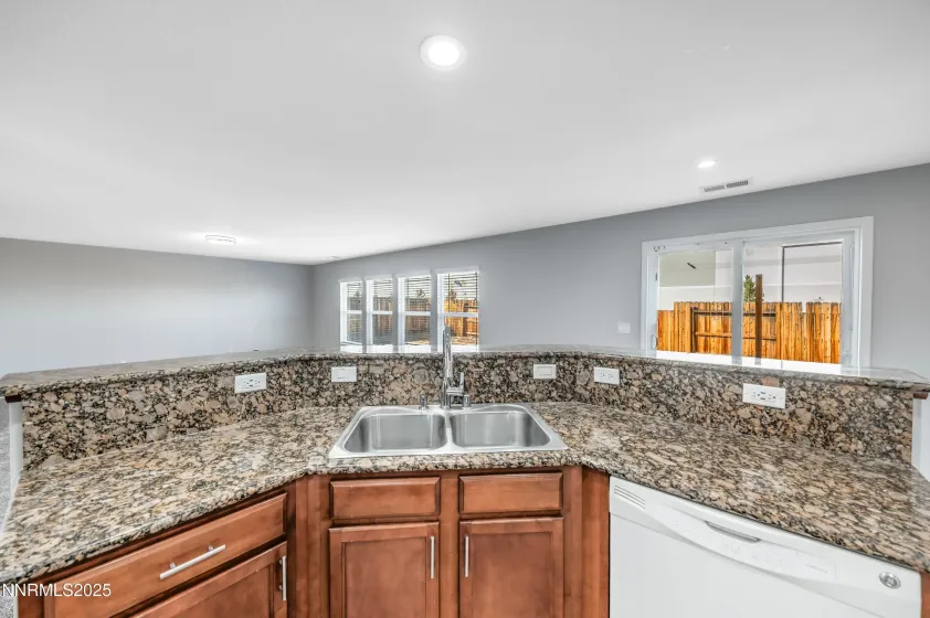 8905 Convair, Reno, Nevada 89506, 3 Bedrooms Bedrooms, ,3 BathroomsBathrooms,Residential,Residential,Convair,250057604